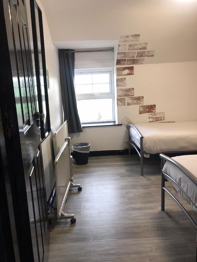 Finn Mccools Giants Causeway Hostel Бушмилс Екстериор снимка